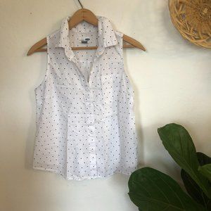 🌸 OLD NAVY White & Navy polka dot sleeveless S